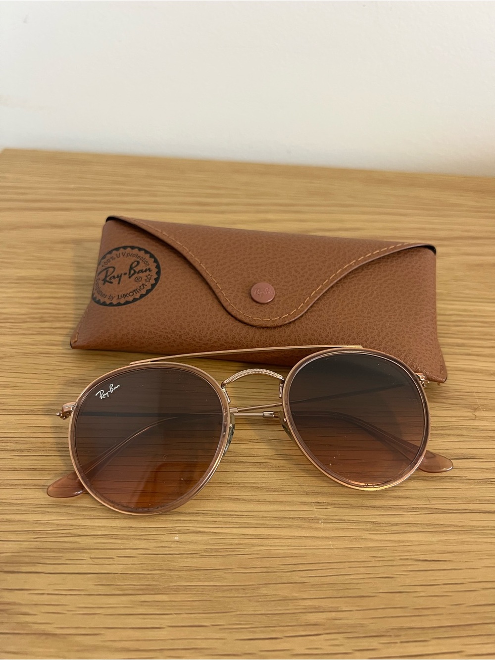 Ray-Ban Women's Brown Gradient Round Sunglasses with Gold Frame